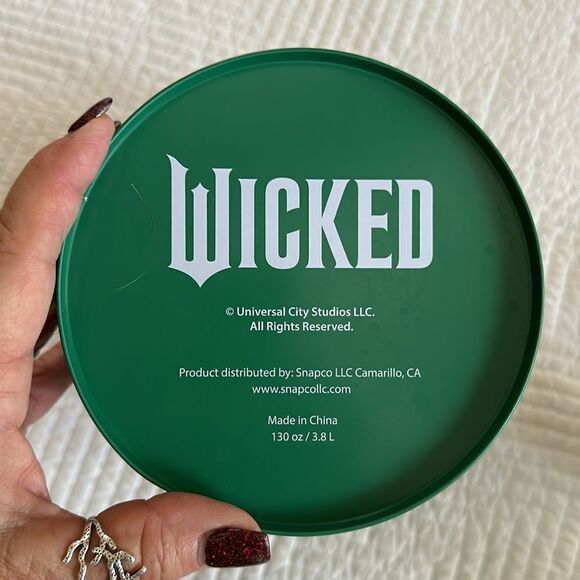 Wicked Elphaba AMC Popcorn Bucket Tin Exclusive with Wine Cup - Picture 5 of 8